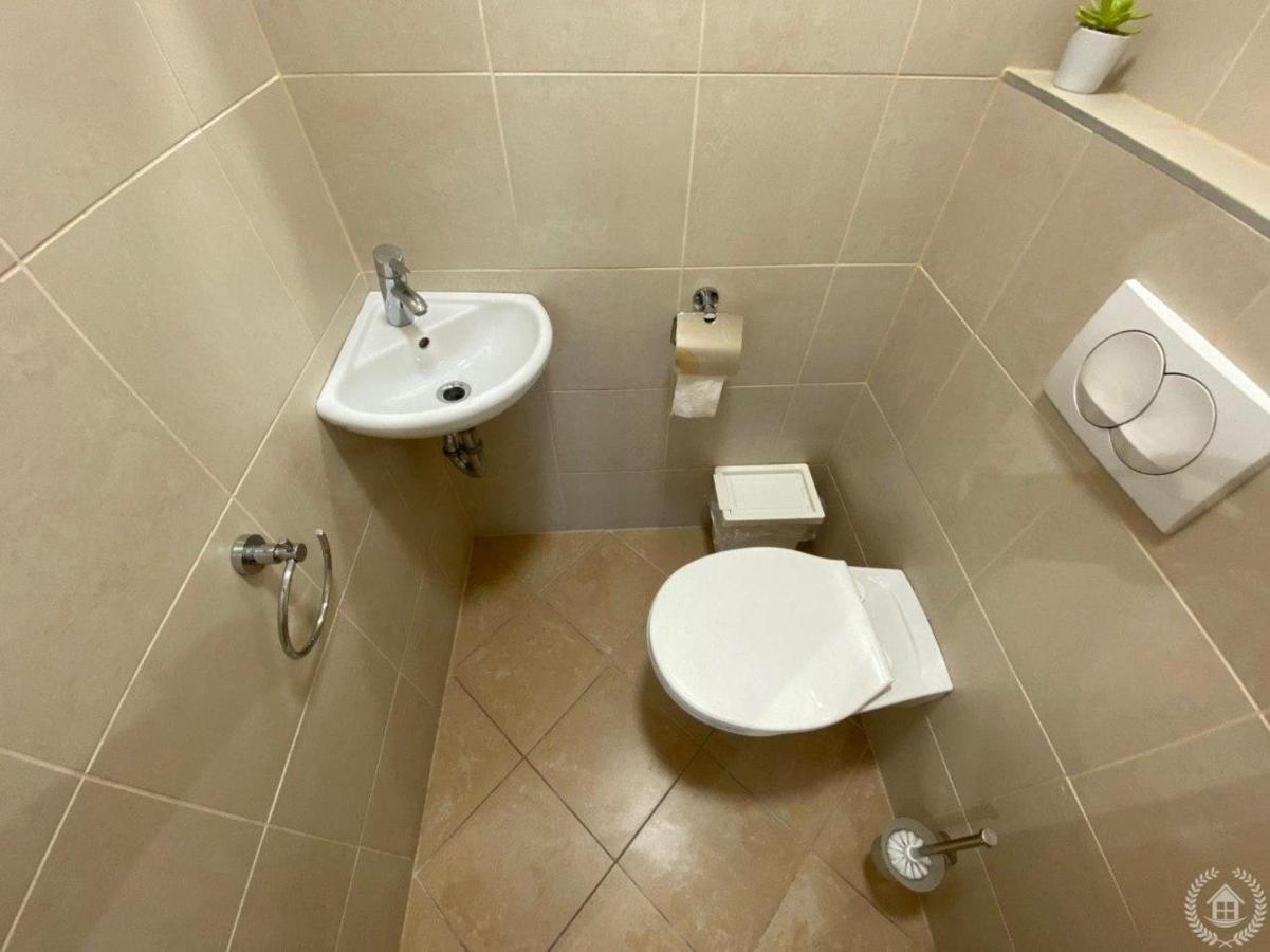 Downtown Gozsdu Vibe Apartments Budapest Esterno foto